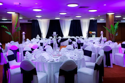 Kings Perth Hotel - Holiday Adelaide 2