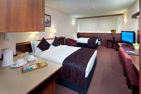 Kings Perth Hotel - Holiday Adelaide 3