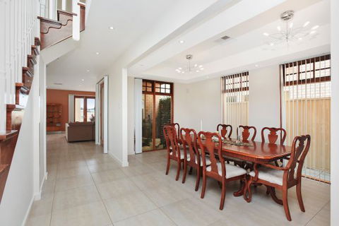 Il Grande Castello - Holiday Adelaide 3