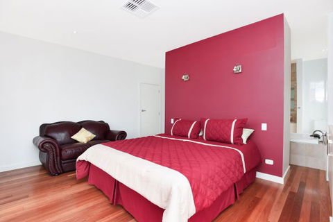 Il Grande Castello - Holiday Adelaide 6