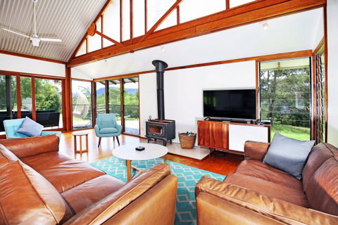 Tara - Holiday Adelaide 1