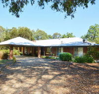Abelia House - Holiday Adelaide