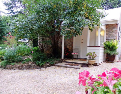 Harcourt Elms Bed And Breakfast - Holiday Adelaide 1