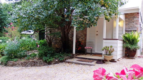 Harcourt Elms Bed And Breakfast - Holiday Adelaide 0