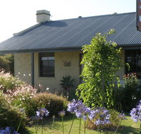 Dalton On The Lake - Holiday Adelaide