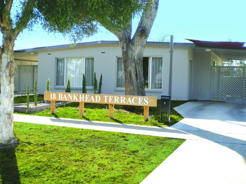 Cohuna Bankhead Terraces - Holiday Adelaide 0