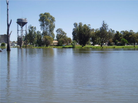 Cohuna Bankhead Terraces - Holiday Adelaide 4