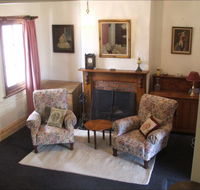 Barrack Street Colonial Cottage - Holiday Adelaide