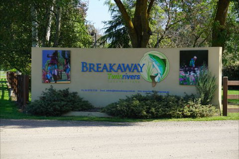 Breakaway Twin Rivers Caravan Park - Holiday Adelaide 9