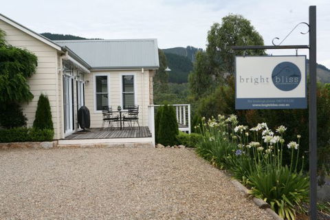 Bright Bliss - Holiday Adelaide 3