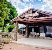 Goldfields Hotel and Finnigan's Rest - Holiday Adelaide