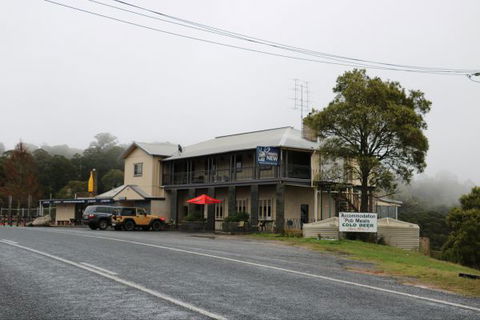 Hampton Halfway Hotel Motel - Holiday Adelaide 0