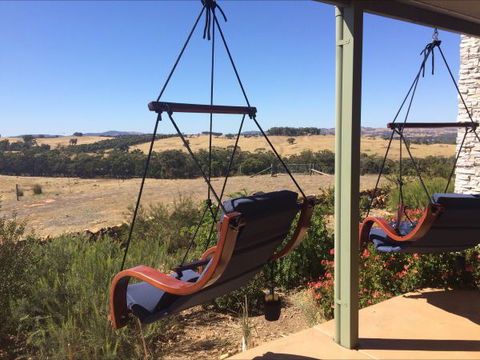 Heathcote Views Bed & Breakfast - Holiday Adelaide 1