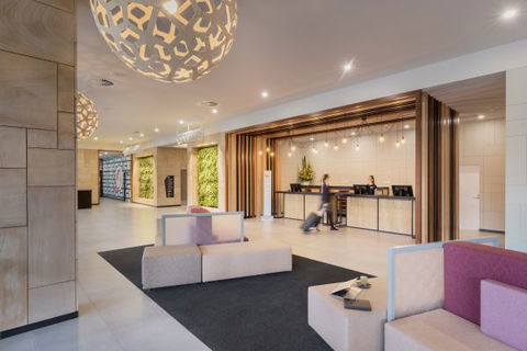 Ibis Styles Hobart - Holiday Adelaide 0