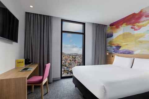 Ibis Styles Hobart - Holiday Adelaide 1