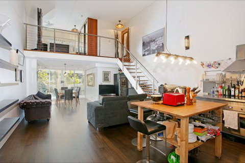 Lieu De Ville Suite - Holiday Adelaide 1