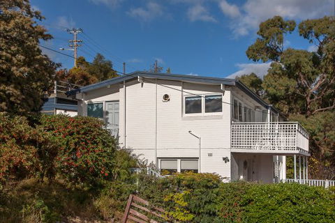 Long Beach House - Holiday Adelaide 1