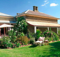 Lochinver Farm Homestead and Cottages - Holiday Adelaide
