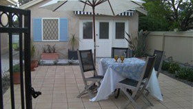 The Studio- 82 Victoria Parade - Holiday Adelaide 0