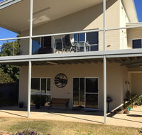 Lyreen's Apartment Bed and Breakfast - Holiday Adelaide