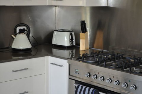 Nautica Accommodation Gerringong - Holiday Adelaide 8