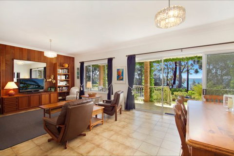 Orion Beach House - Jervis Bay - Holiday Adelaide 5