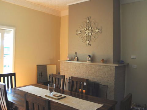 Orange Tree Cottage - Holiday Adelaide 4