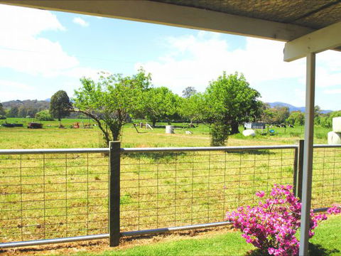 Orange Tree Cottage - Holiday Adelaide 8