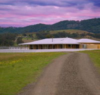 Pokolbin Farm Stay - Holiday Adelaide