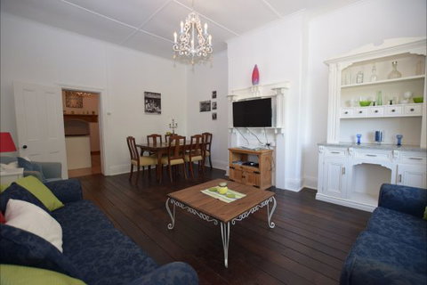 The Provincial Bed & Breakfast - Holiday Adelaide 2