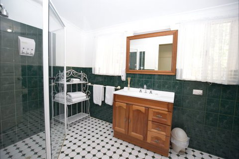 The Provincial Bed & Breakfast - Holiday Adelaide 4