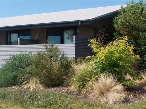The Foreshore Motel & Tavern (Hobart) Lauderdale - Holiday Adelaide 0