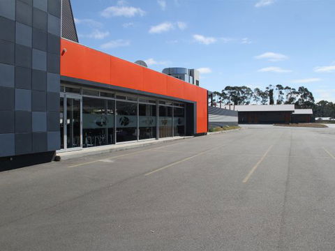 The Foreshore Motel & Tavern (Hobart) Lauderdale - Holiday Adelaide 1
