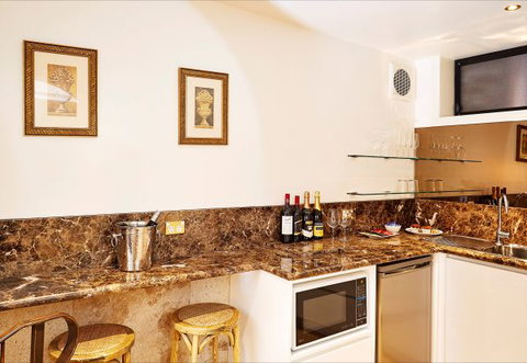 The Suites, Villa Belgravia - Holiday Adelaide 3