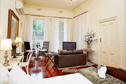 The Suites, Villa Belgravia - Holiday Adelaide 6