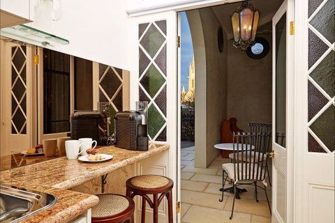 The Suites, Villa Belgravia - Holiday Adelaide 7