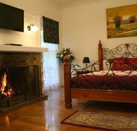 Tudor Cottages Mount Dandenong - Holiday Adelaide