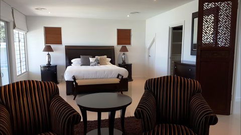Villa Kopai Luxury Beach House - Holiday Adelaide 1