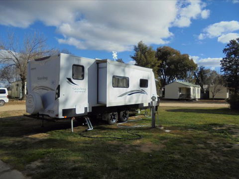 Wagga Wagga Tourist Park - Holiday Adelaide 1
