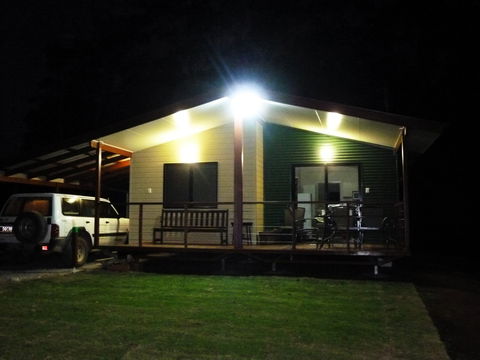 Bellthorpe Stays - Nature's Retreat - Holiday Adelaide 2