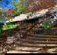 Emerald Star Cottages - Holiday Adelaide