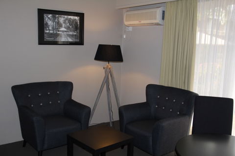 Galaxy Motel - Holiday Adelaide 4