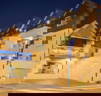 Hillarys Harbour Resort - Holiday Adelaide