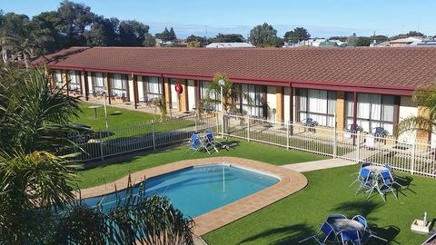 Lacepede Bay Motel & Restaurant - Holiday Adelaide 0