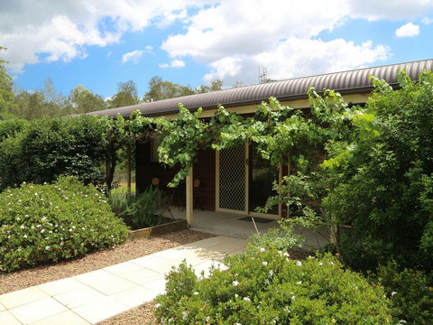 Misty Glen Cottage Hunter Valley - Holiday Adelaide 0