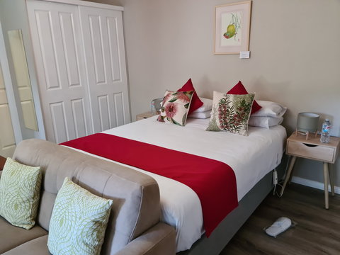 Oyster Cove Chalet - Holiday Adelaide 8