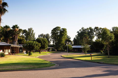 RACV Cobram Resort - Holiday Adelaide 2