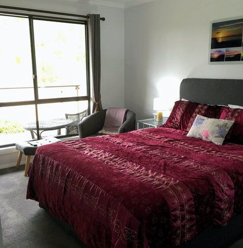 Storm Bay B & B - Holiday Adelaide 5