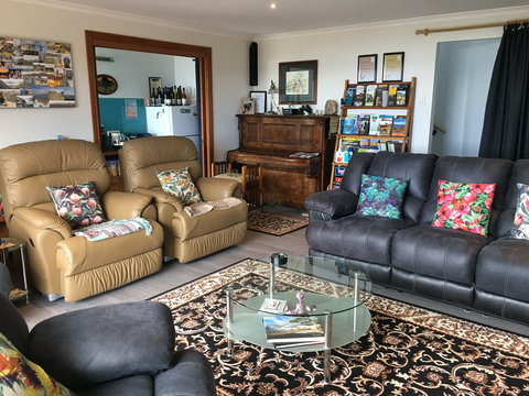 Storm Bay B & B - Holiday Adelaide 6