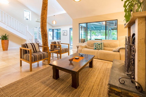 Treetops On Yungarra - Holiday Adelaide 4